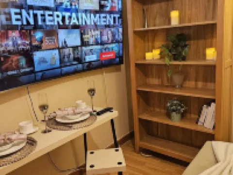Cosy London Apartment with Great Views Hotels in Barnet