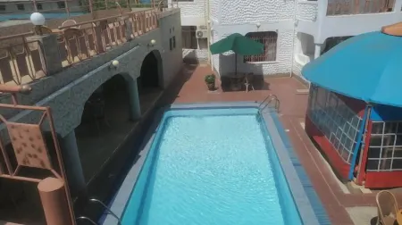 Dunga Lakeside Resort Отели рядом с достопримечательностью «Dunga Bay»