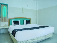 Townhouse Oak Palembang Near Jembatan Ampera Formerly Azzura Hotel Hotel dekat Jembatan Ampera