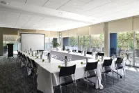 Punthill Knox Hotels in Ferntree Gully