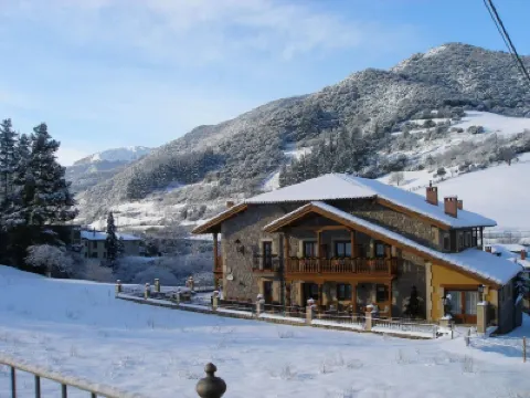 Posada El Corcal de Liébana Hotels in 