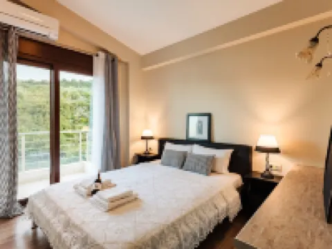Armonia by the Sea - Majestic Seaside Retreat Hotels in Petalidi