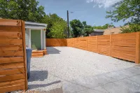 Cozy and Lovely 2Br 1BA Apt#B Near Lively Downtown - Homestay