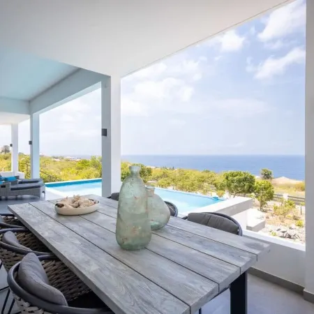 Villa Holiday Dream Sun Sea Serenity