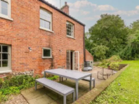 Host & Stay - Haclins Cottage Hotels in Fakenham