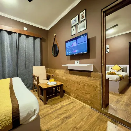 Hotel Jafson Accommodates