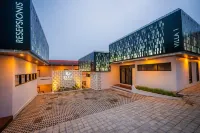 Elge Hotel and Villa Sarangan - 2 stelle