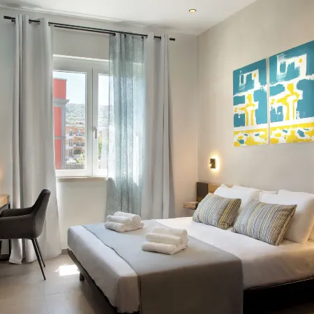Mare Fuori Rooms Отели рядом с достопримечательностью «Пляж Леонеллис»