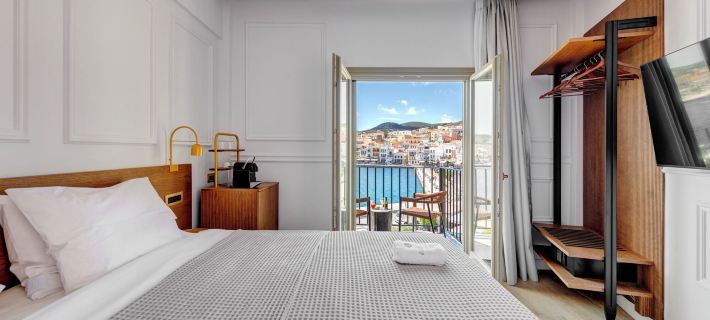 Eclectic Syros Hotels in Ermoupoli