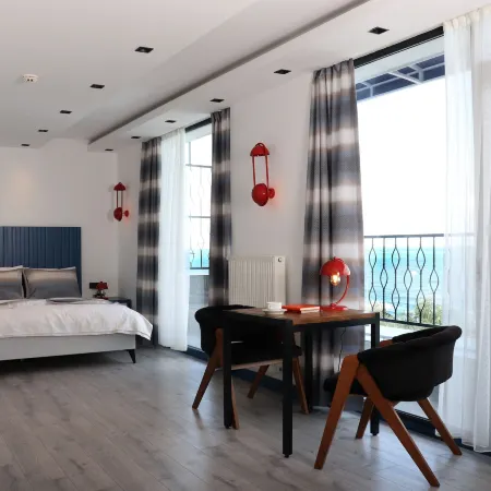 Blue Ay Boutique Hotel