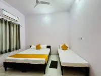 Kailash Inn - balcony