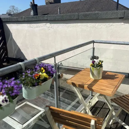 Cardiff Apt - Sleeps 6 - Castle & Stadium Nearby