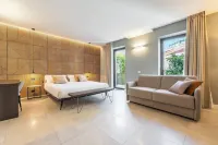 Karalin Sonnino Suites