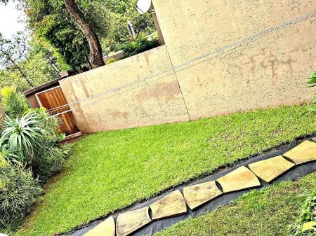 Duke Mews Lofts Отели в г. Форвейз