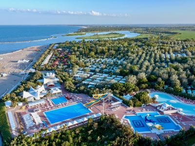 Isamar Holiday Village