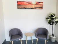 Carlton Suites