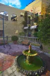 The Burrow Guest House Hotel di Gudja