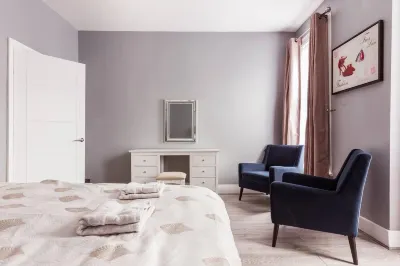 North Central London House/ Sleeps8/Garden/Wifi