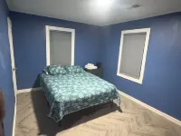 Renovated Far-West Midtown Apt