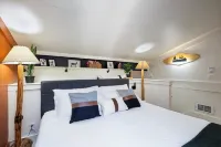 Ascend Remodeled Condo, Walk to Music Festival, Pool, Private Bear Lake, Alpine