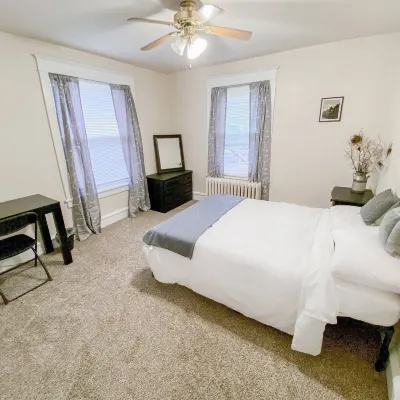 Peaceful 2BR w/ Zen Room