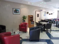 توب موتل فنادق في Istres