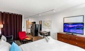 Cpc Rare Find - Secluded Studio w Free Parking