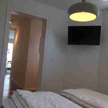 "Sonnensegler" Inside Outside: It could not be more central - with conservatory Rooms