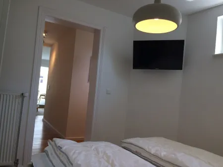 "Sonnensegler" Inside Outside: It could not be more central - with conservatory