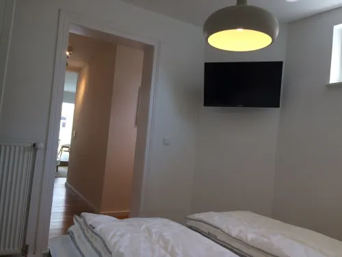 "Sonnensegler" Inside Outside: It could not be more central - with conservatory