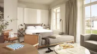 Le Grand Pavillon Chantilly Hotels in Chamant