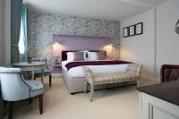 The Farmhouse Hotel di Mackworth