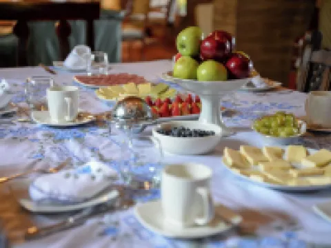 Hacienda Turística La Morería y Hospedaje Casona Ponce de León. Hoteles en Amaguaña