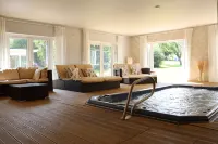 Bozeat House - Country Retreat Hotels in Wellingborough