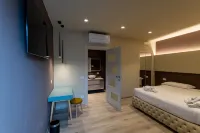 DiVino Rooms Deluxe Hotels in Sabbio Chiese