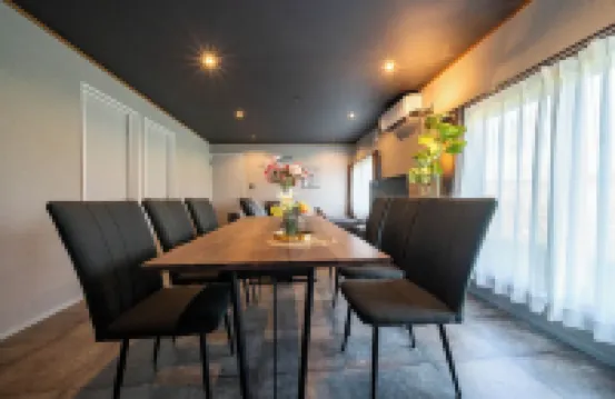 THE JARDIN - 2-Star