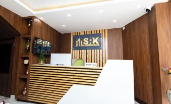 SRK SERVICE APARTMENT AND HOTEL