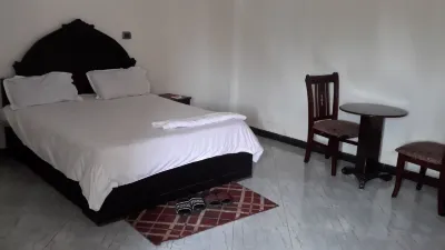 Melat Guest House Hotels in Piazza