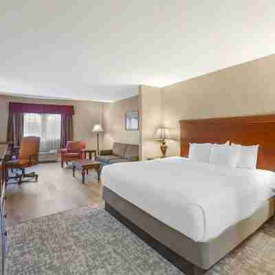 Best Western Plus Vineyard Inn  Suites Rooms