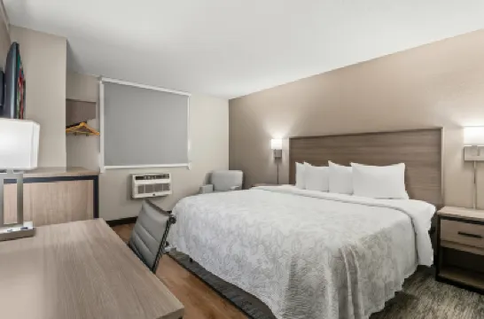 Red Roof Plus+ Belleville Hotel a 