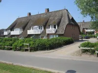 Reethaus Seeschlößchen, apartment Westmöwe, only 200m to the beach