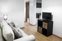 THC Gran Via Hostel - Homestays