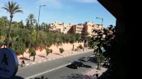 Deluxe Apartment in the city center with free wifi