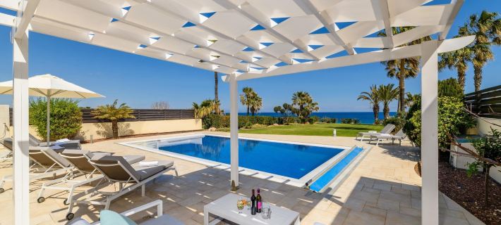 Royal Beachfront Villa Hotels in Paralimni