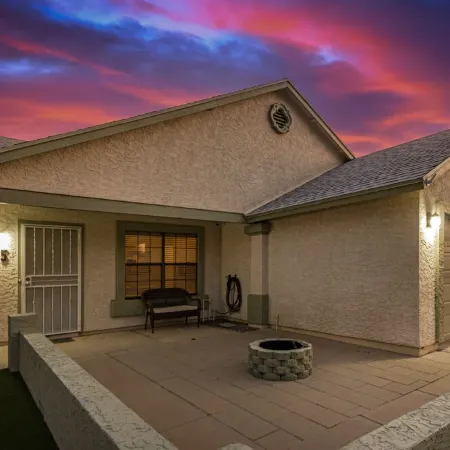 Fully-furnished home with private saltwater pool & patio-BBQ