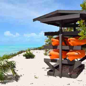 Modern Beachfront 5bed - 5bath with 2 pools and incredible view!!! Fitness & Recreational Facilities