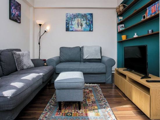 Lovely 1 Bedroom Apartment with Balcony in Dalston