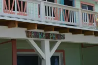 Beachfront large 2/2 on Spanish Wells' northside beach. Sun deck by the water.