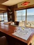 Sportsman’s Dream on Round Lake! Lookout cabin-Minnesota Northwoods-Sleeps 8