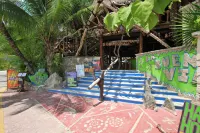 "Nahil 12" Garden View Studio Condo With Beautiful infinity Pool On the Beach